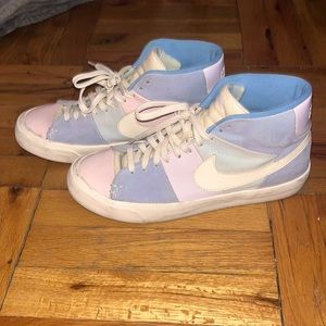Nike Lush “Easter” Blazers, size 10.5